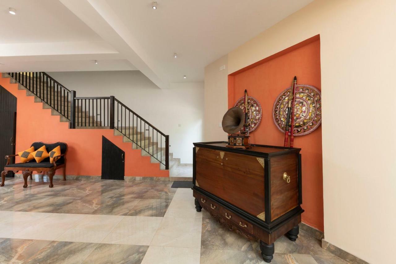 Melheim Kandy Villas Exteriör bild